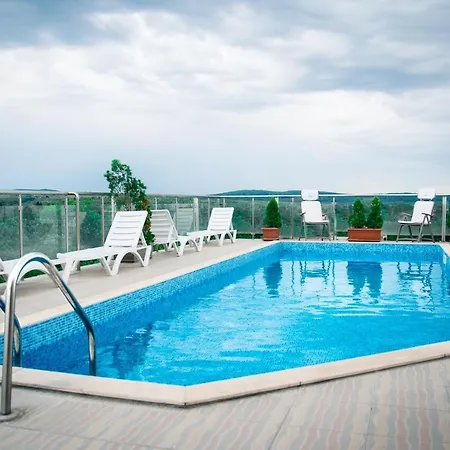 Fantasy And Avenue комплекс фантазия *