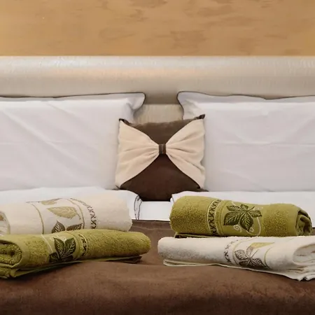 Fantasy And Avenue комплекс фантазия Apartman *