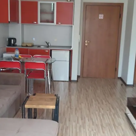 Fantasy And Avenue комплекс фантазия Apartment Chissarja