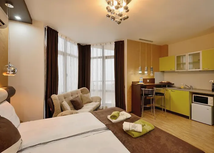 Fantasy And Avenue комплекс фантазия アパート ヒサリャ