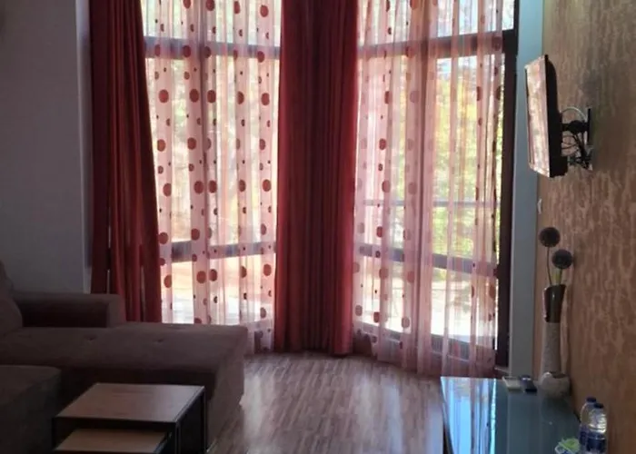 Fantasy Apartaments&studios Avenue комплекс фантазия Апартамент Хисаря